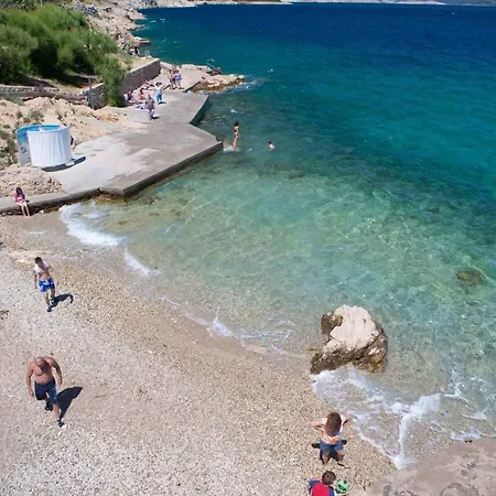 One-bedroom Near Sea 6 * سيلو