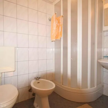 One-bedroom Near Sea 6 * Šilo