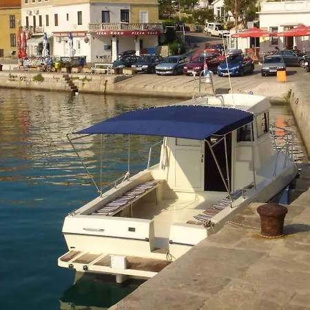 Apartment One-bedroom Near Sea 6