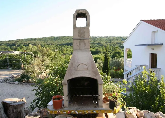 Appartement One-bedroom Near Sea 6 *