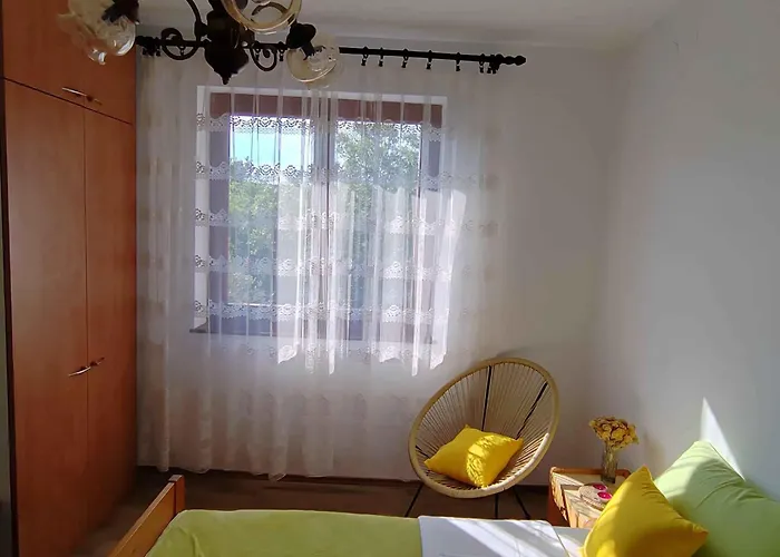 One-bedroom Near Sea 6 Daire *